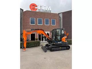 Doosan Develon DX63-7