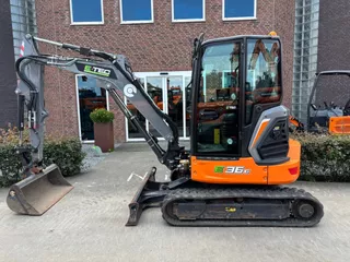 Etec E36C